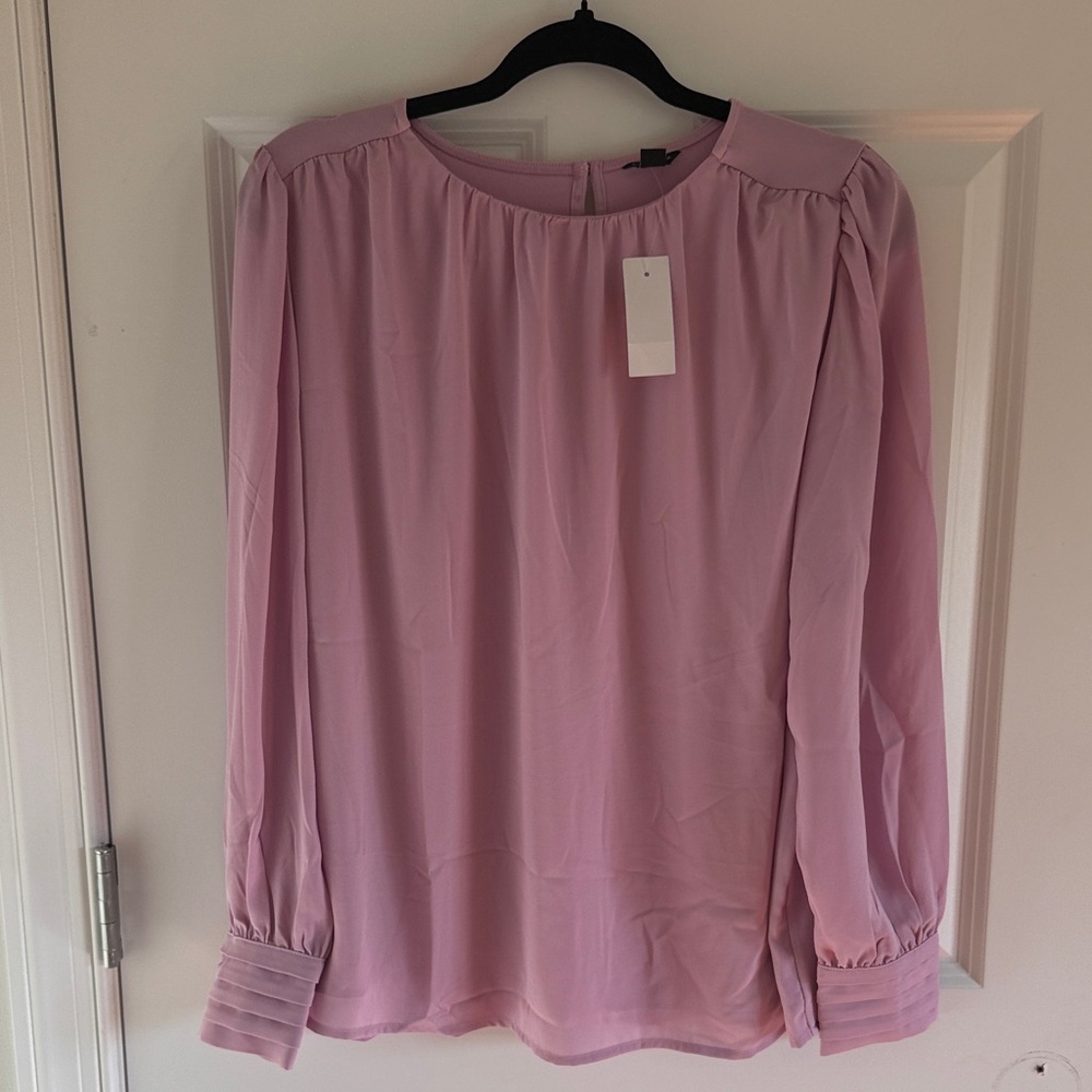 NWT Ann Taylor Shirred Neck Pink/Lavendar Blouse Size medium - Picture 2 of 11